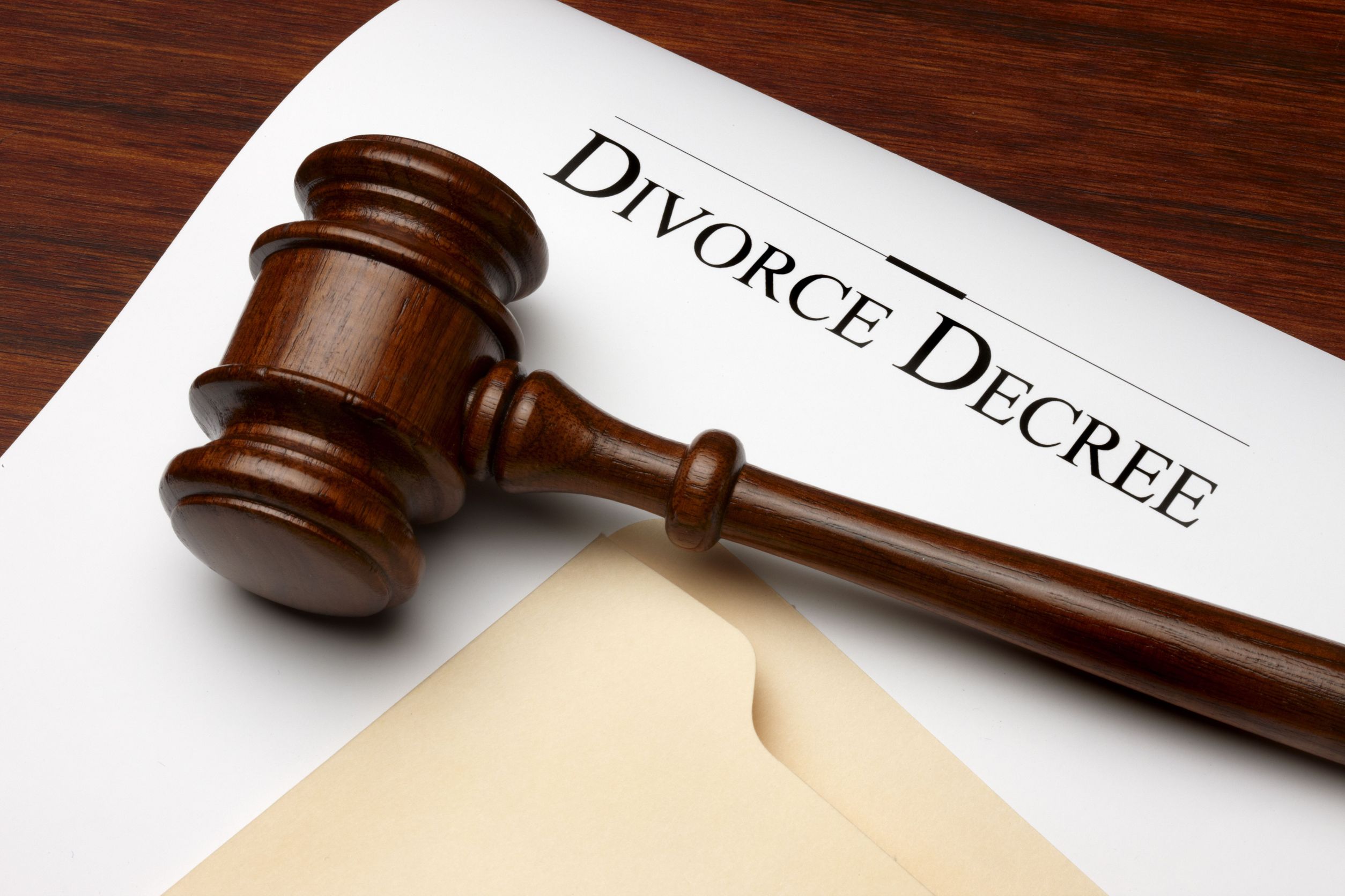 Roles and responsibilities of divorce lawyers – Hermanim Migration Lawyer